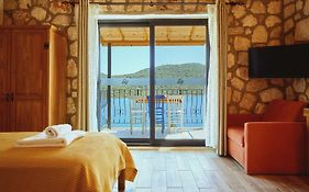 Kas Koey Hotel